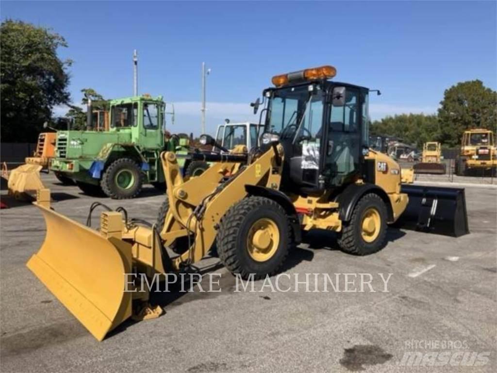 CAT 907M  휠로우더