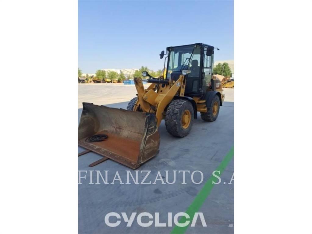 CAT 907M  휠로우더