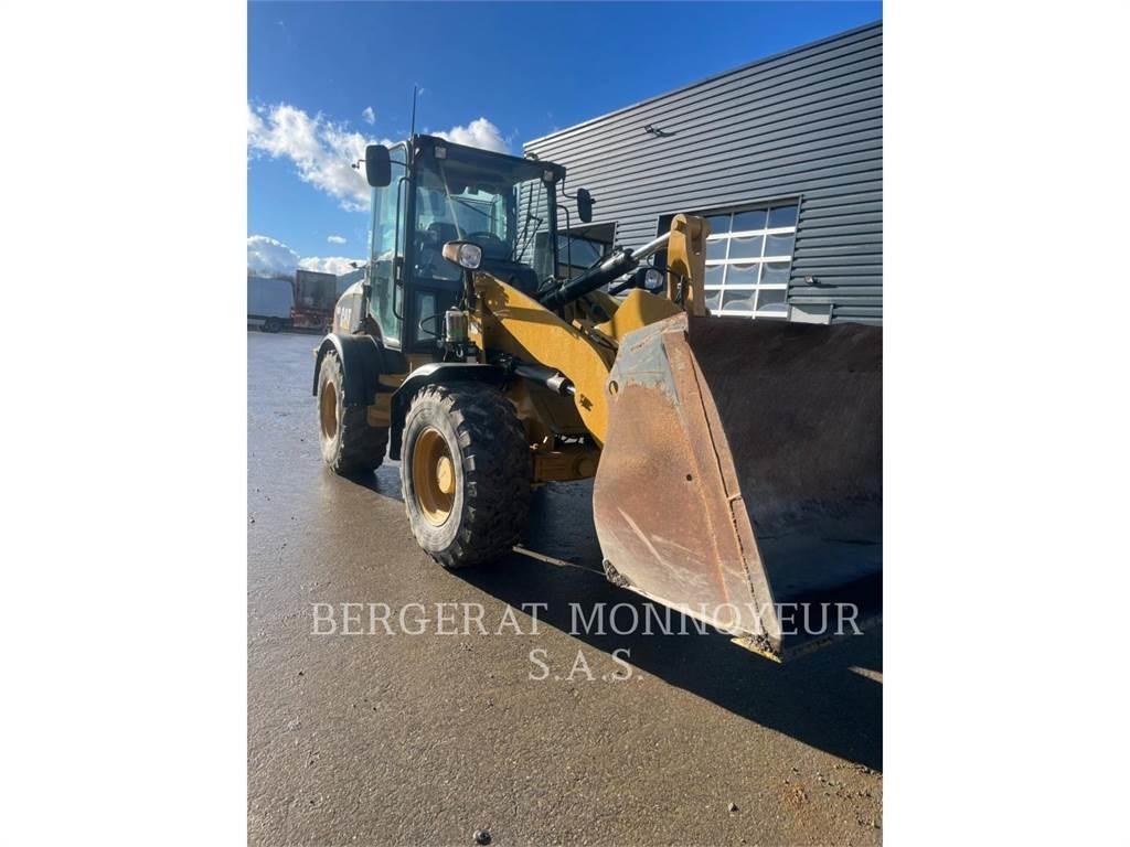 CAT 908  휠로우더