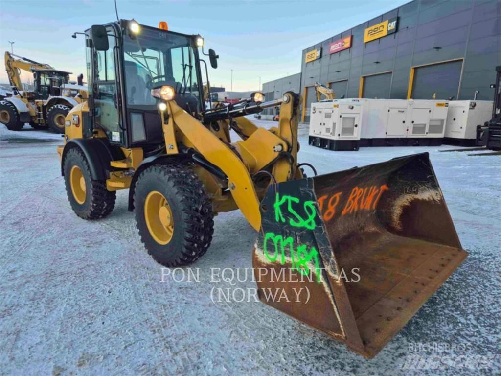 CAT 908M  휠로우더