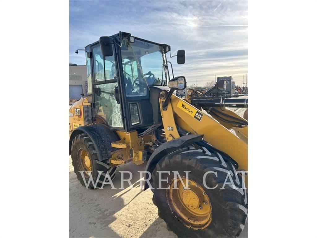 CAT 908M  휠로우더