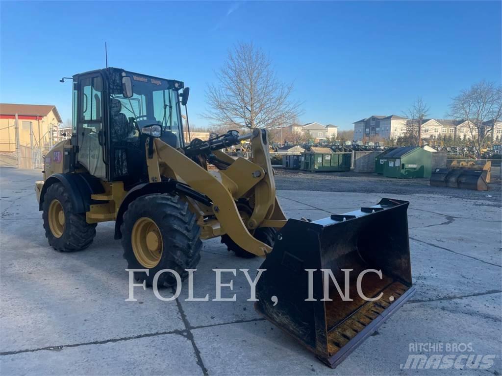 CAT 908M  휠로우더