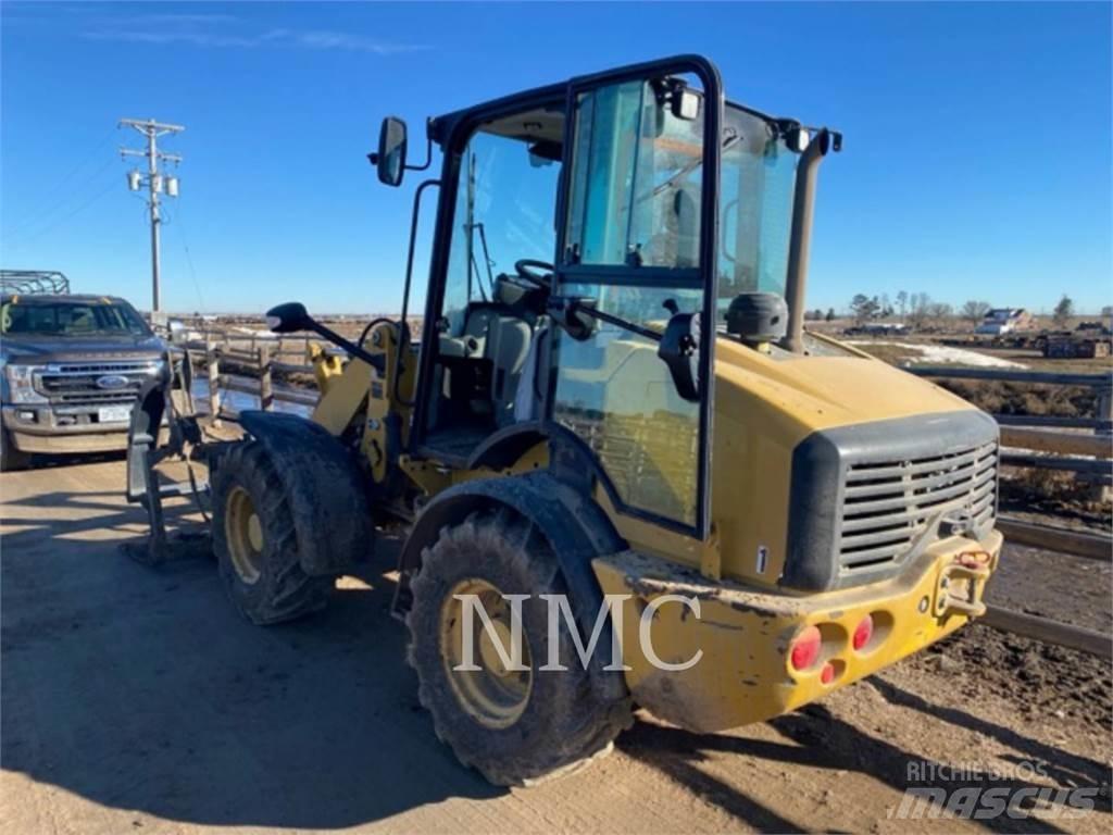 CAT 908M  휠로우더