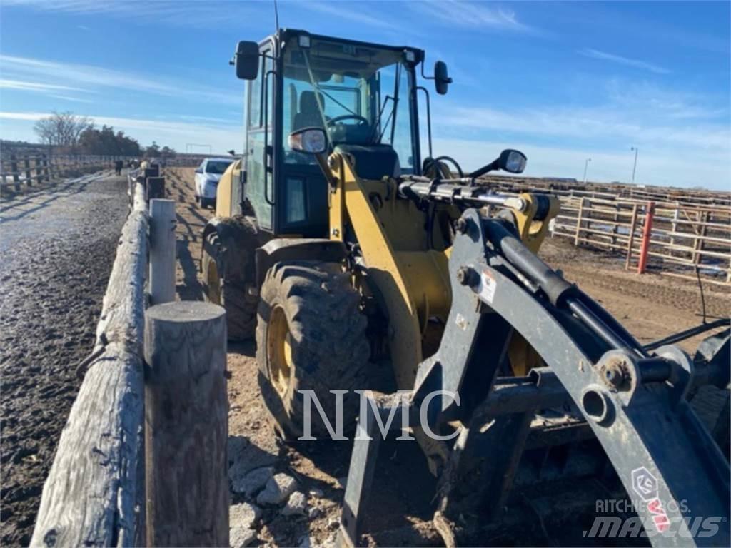 CAT 908M  휠로우더