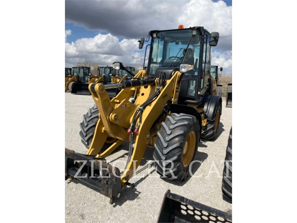 CAT 908M  휠로우더
