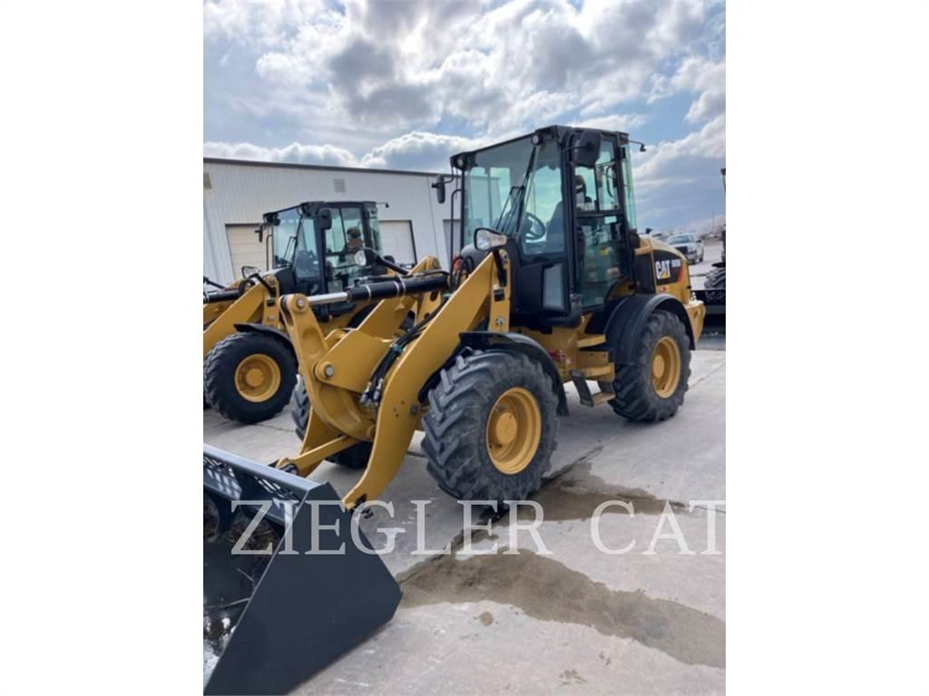 CAT 908M  휠로우더