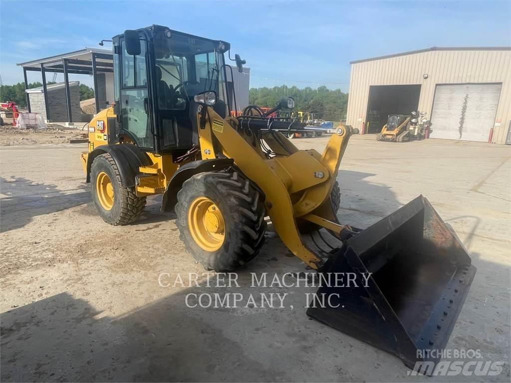 CAT 908M  휠로우더