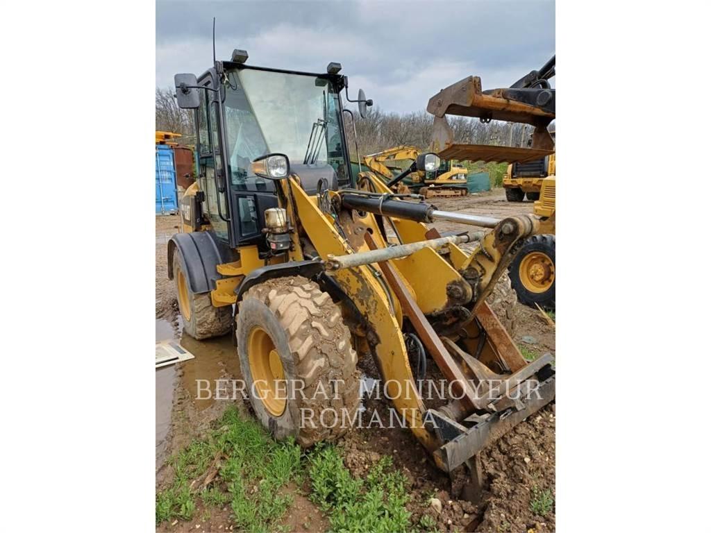 CAT 908M  휠로우더