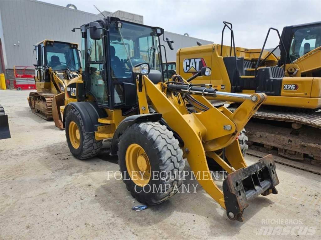 CAT 908M  휠로우더