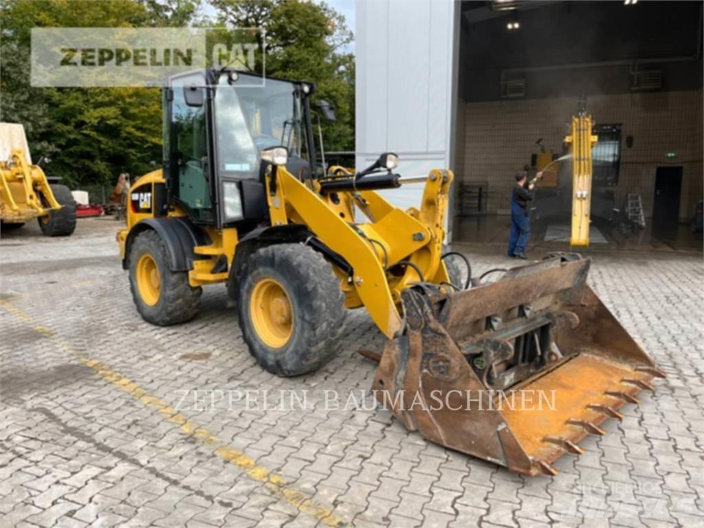 CAT 908M  휠로우더