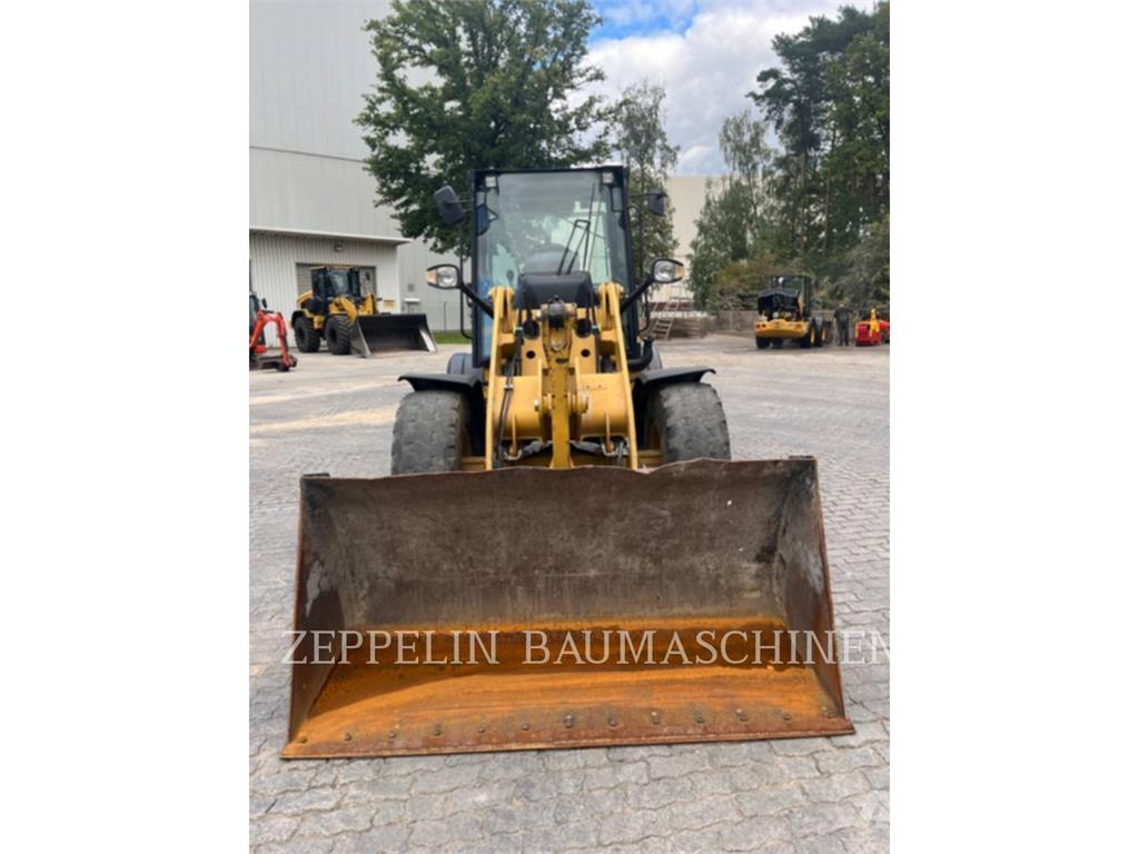 CAT 908M  휠로우더