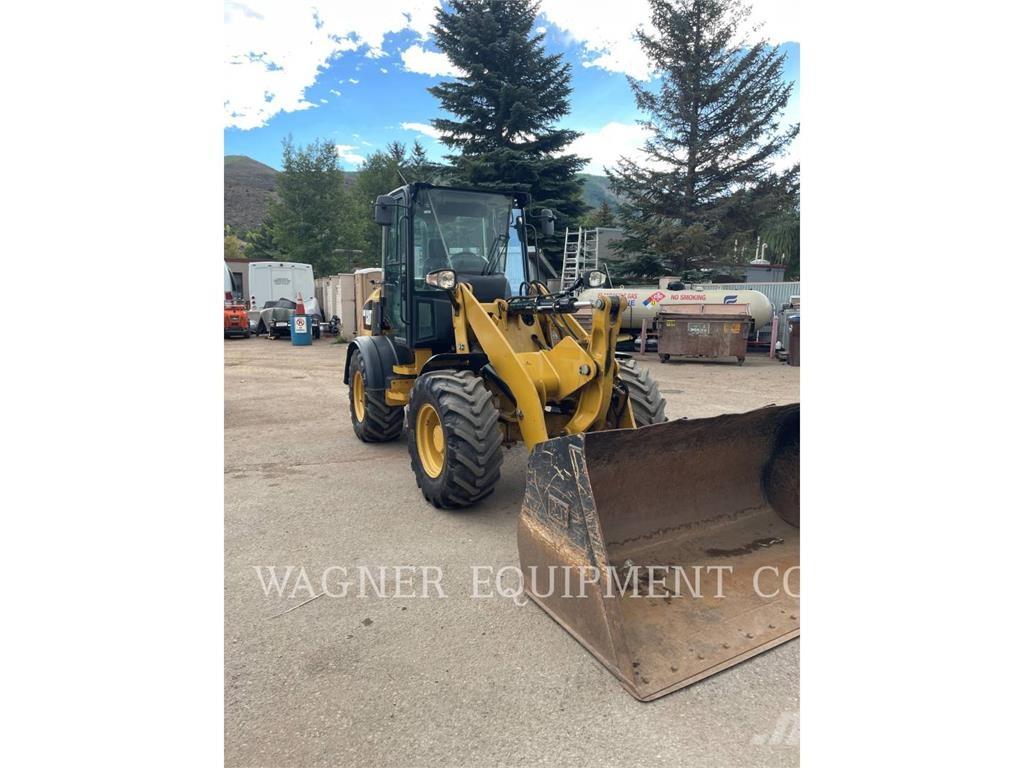 CAT 908M  휠로우더