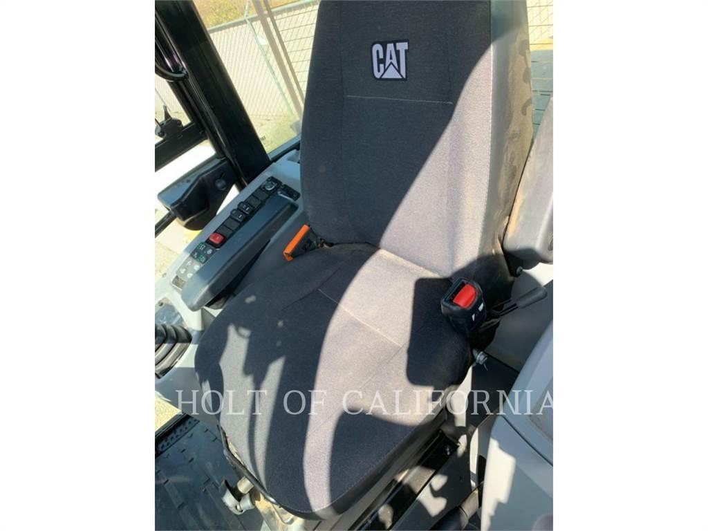 CAT 910M  휠로우더