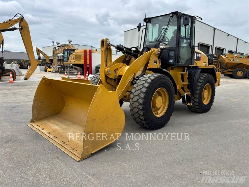 CAT 914M  휠로우더