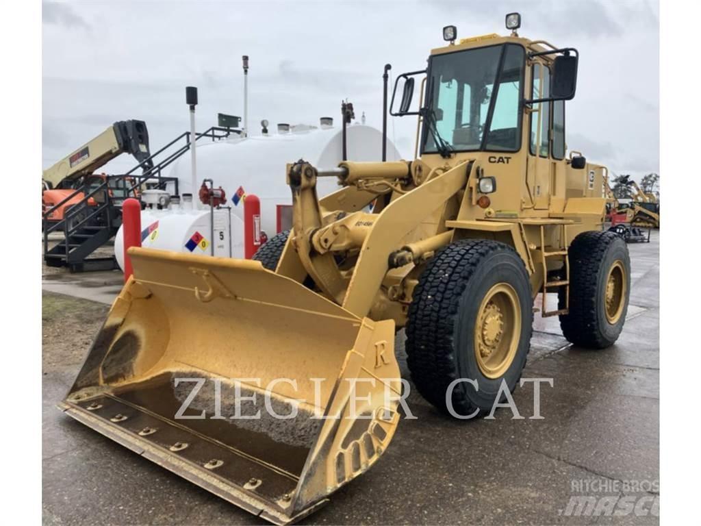 CAT 916  휠로우더