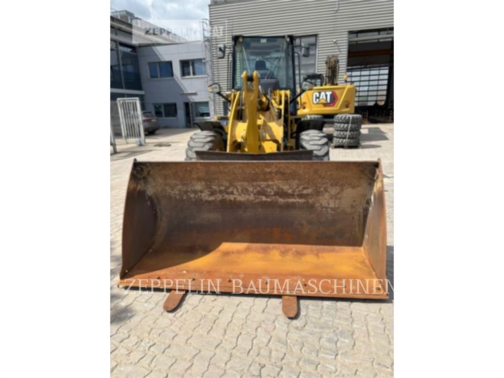 CAT 918M  휠로우더