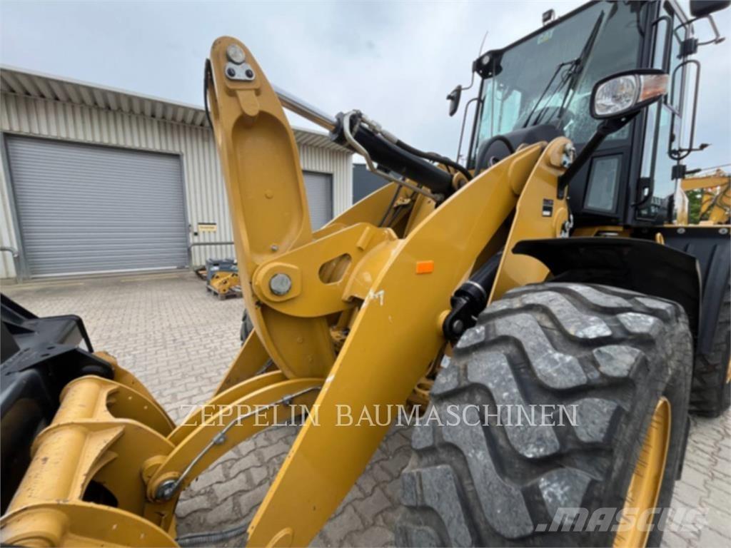 CAT 918M  휠로우더