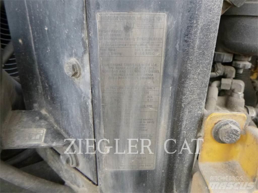 CAT 924K  휠로우더