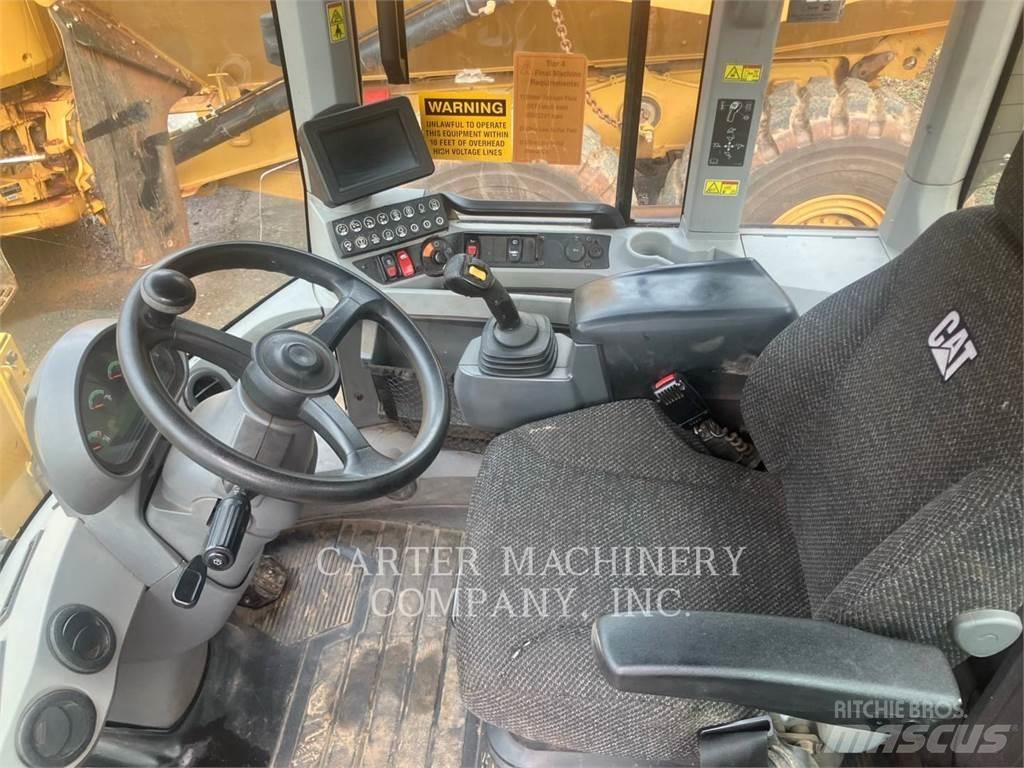CAT 926M  휠로우더