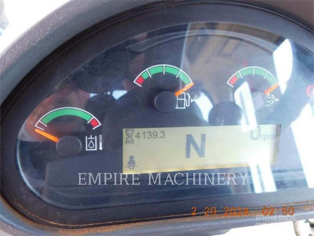 CAT 926M  휠로우더