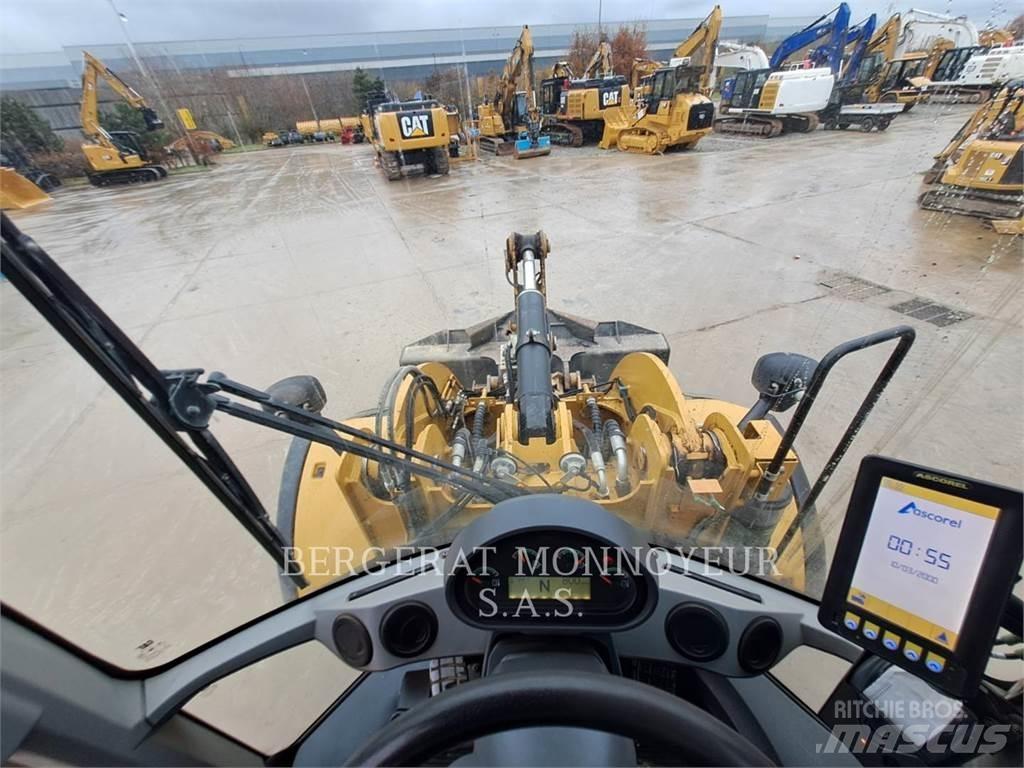 CAT 926M  휠로우더