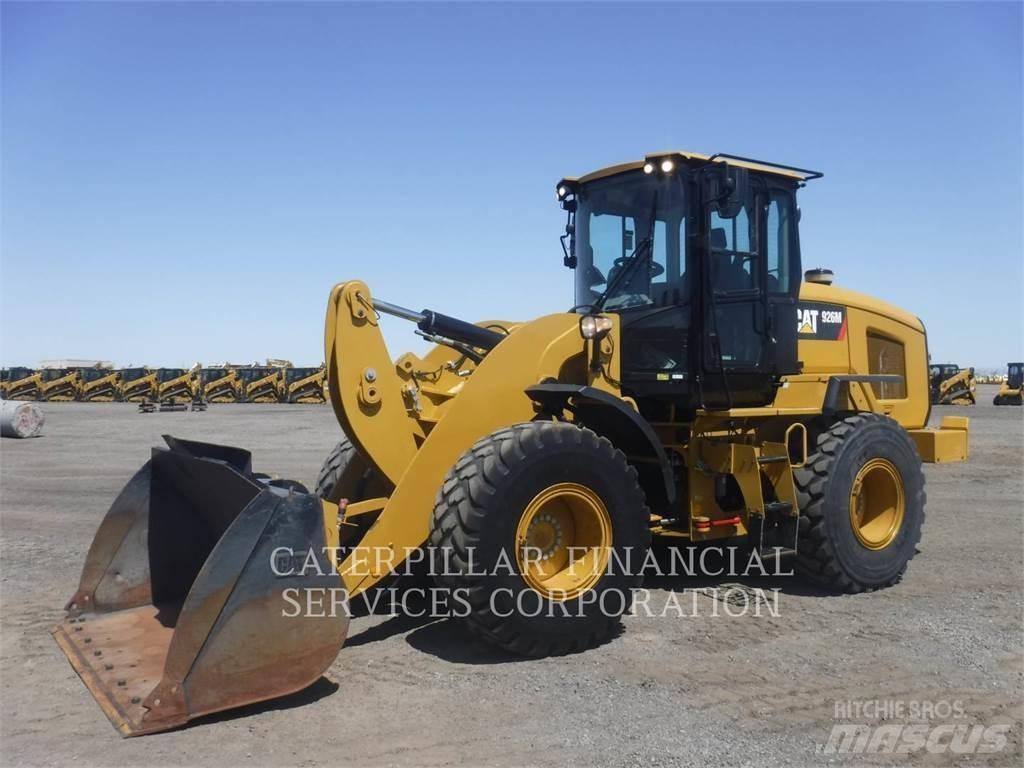CAT 926M  휠로우더