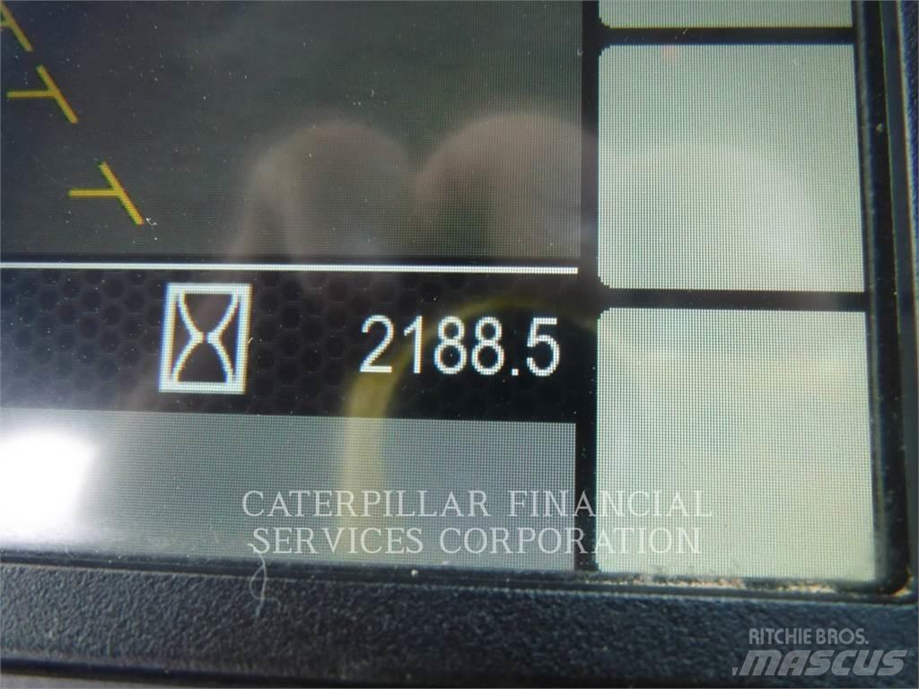 CAT 926M  휠로우더