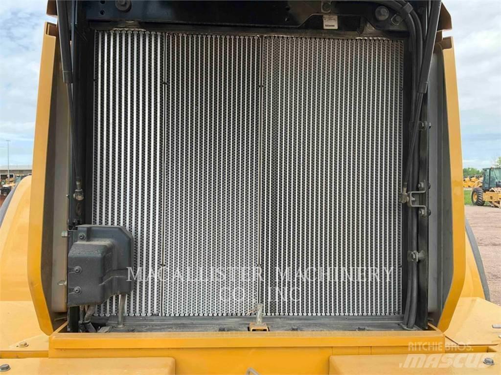 CAT 926M  휠로우더