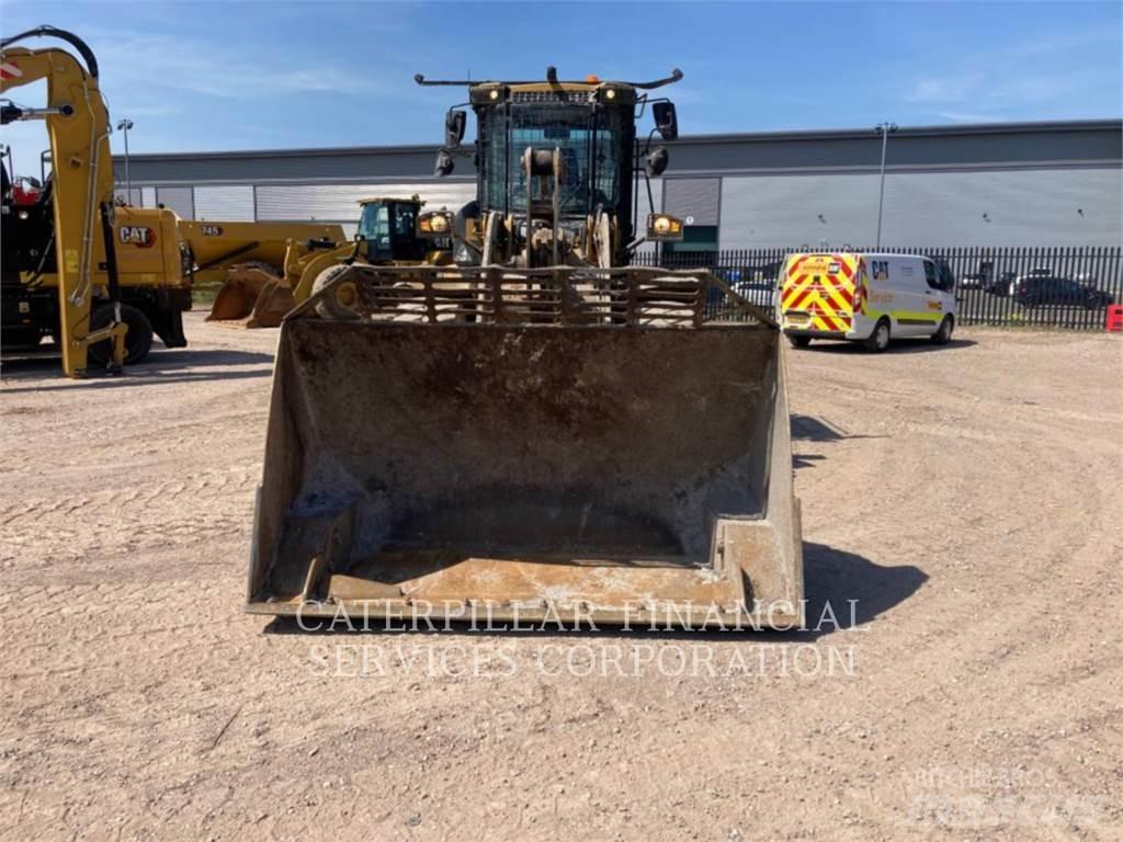 CAT 926M  휠로우더