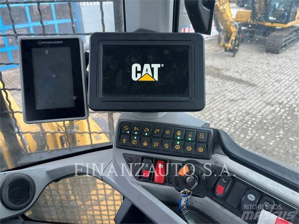CAT 926M  휠로우더
