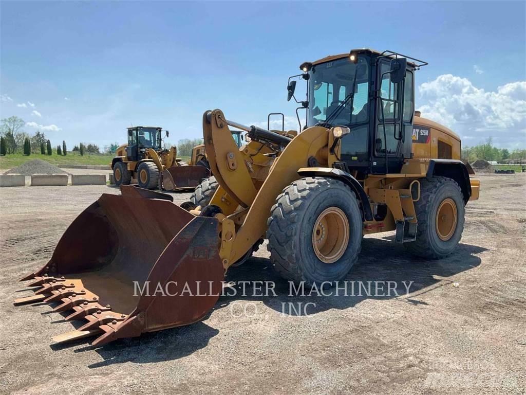 CAT 926M  휠로우더