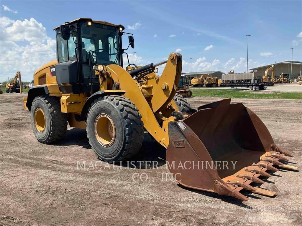 CAT 926M  휠로우더