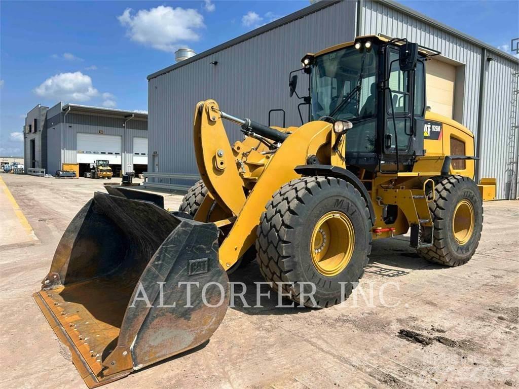 CAT 926M  휠로우더