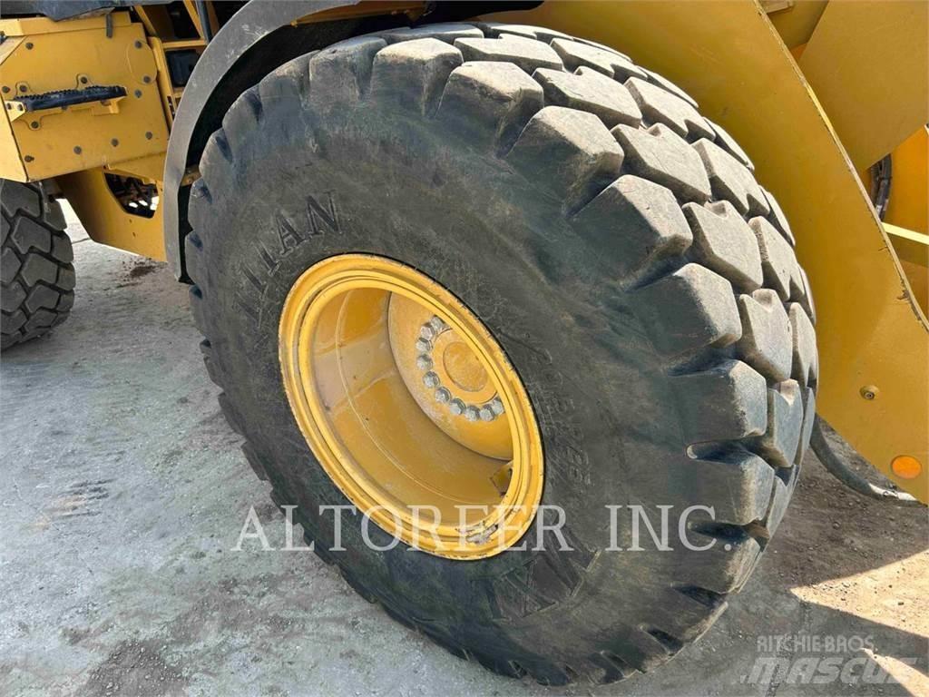 CAT 926M  휠로우더