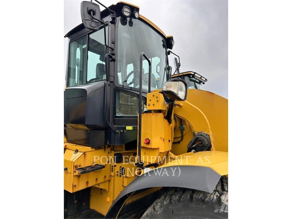 CAT 926M  휠로우더
