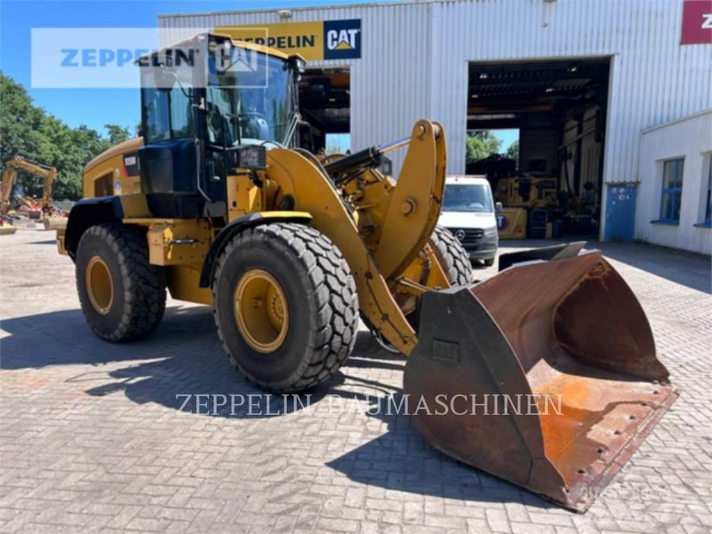 CAT 926M  휠로우더