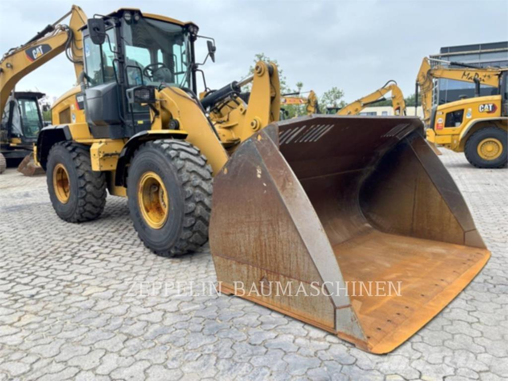 CAT 926M  휠로우더
