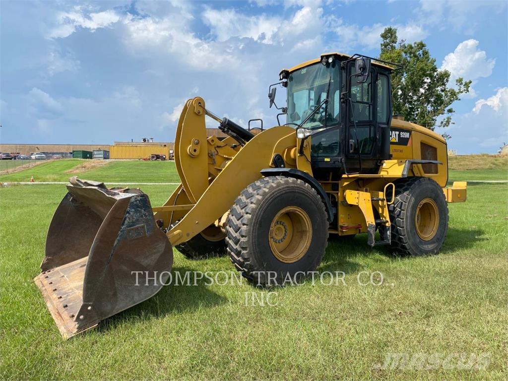 CAT 926M  휠로우더