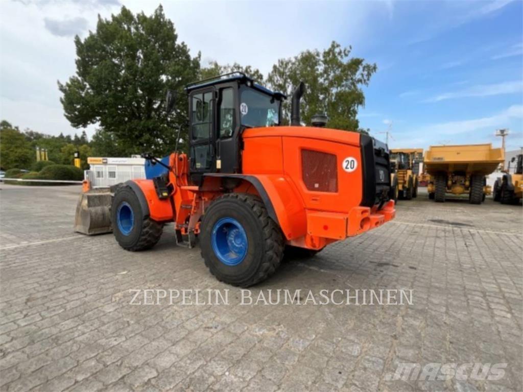 CAT 926M  휠로우더