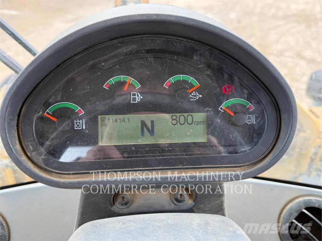 CAT 926M  휠로우더