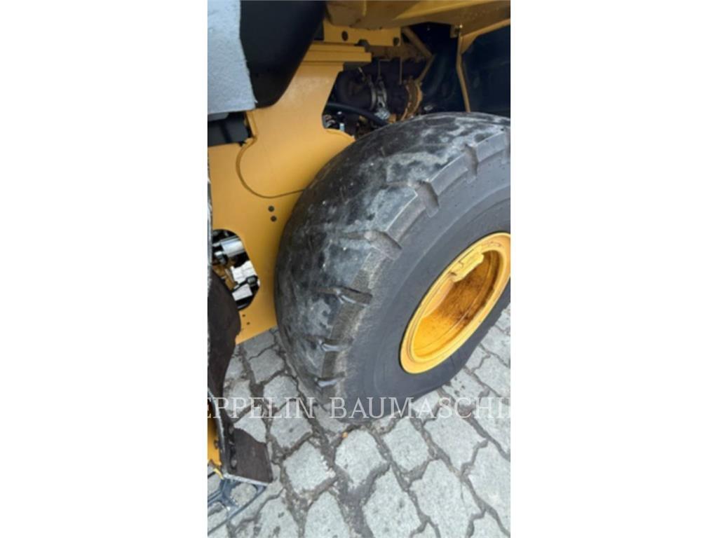 CAT 926M  휠로우더