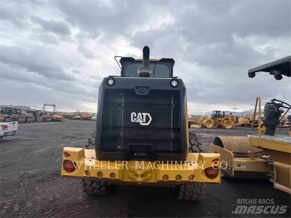 CAT 926M QC  휠로우더