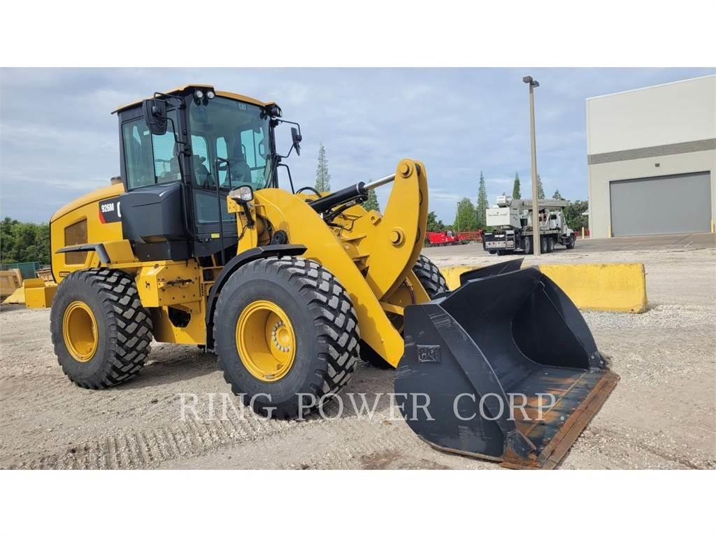 CAT 926MQC3V  휠로우더