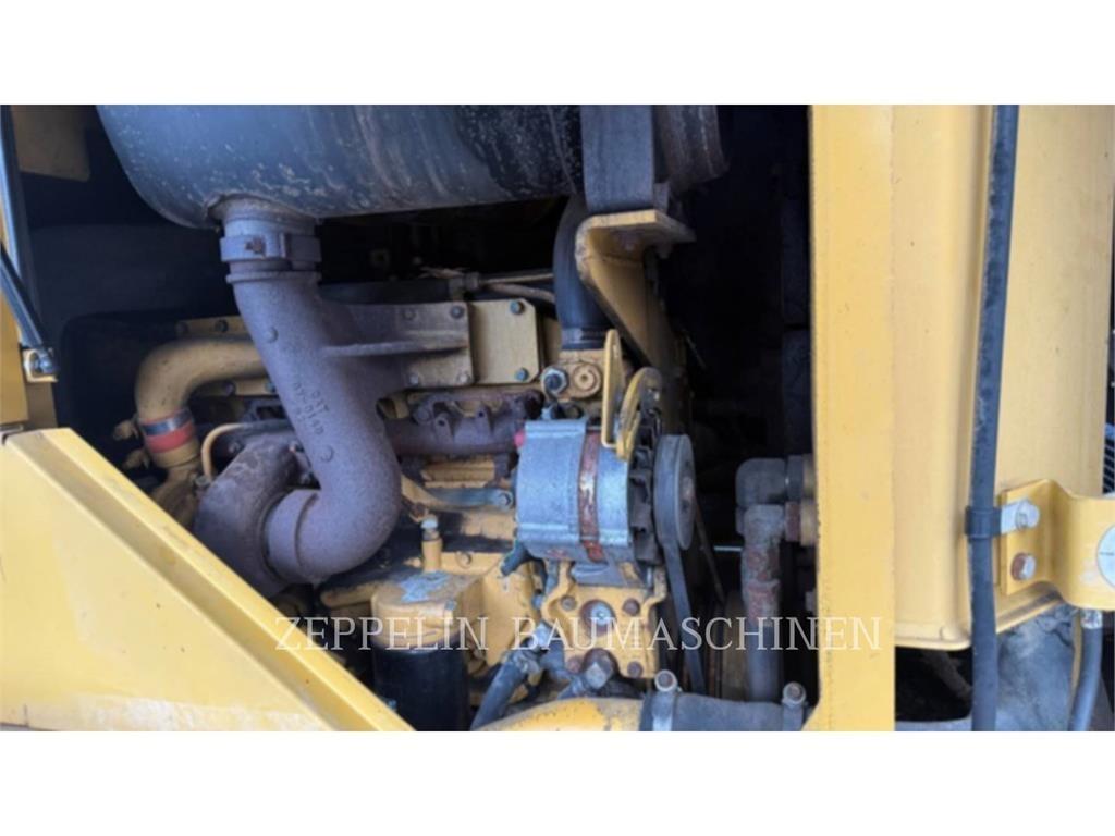 CAT 928G  휠로우더