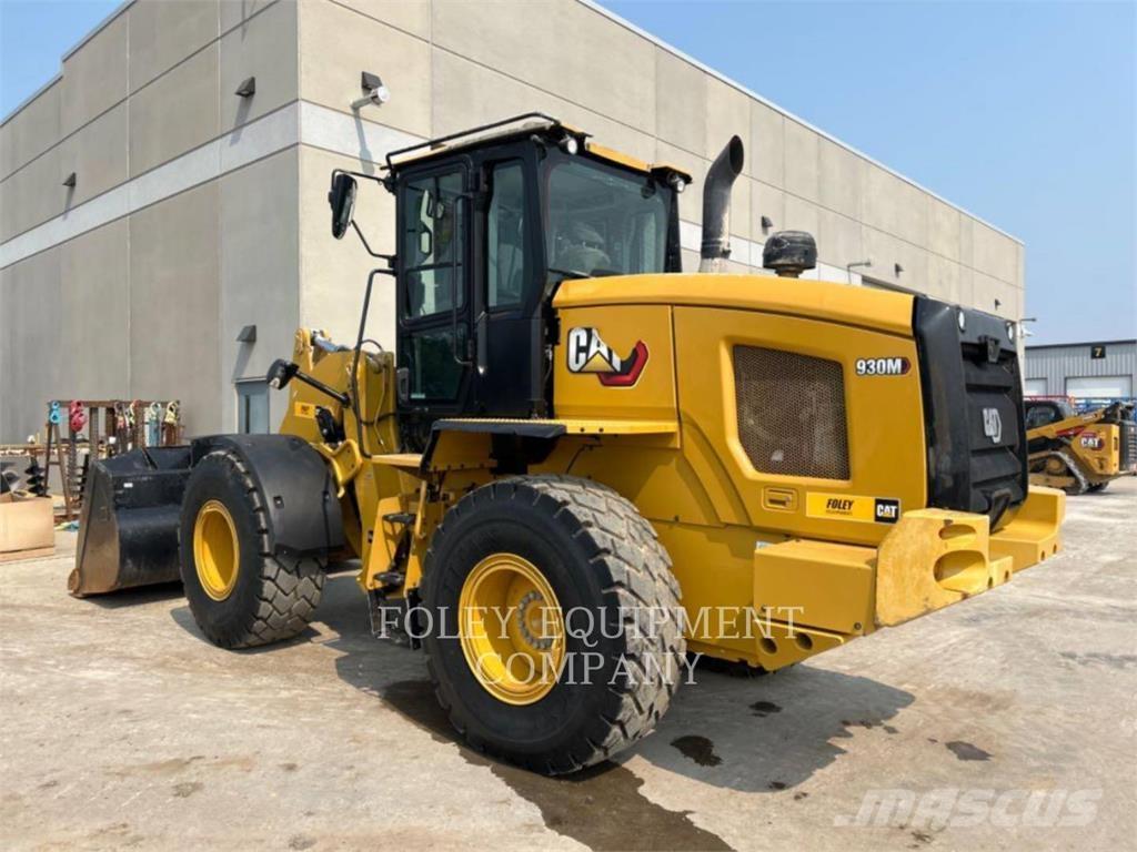 CAT 930M  휠로우더