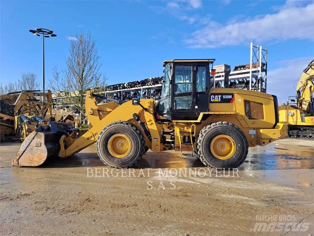 CAT 930M  휠로우더