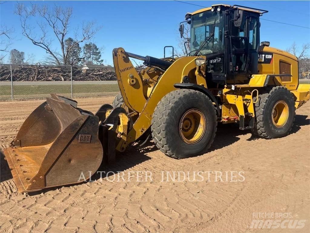 CAT 930M  휠로우더