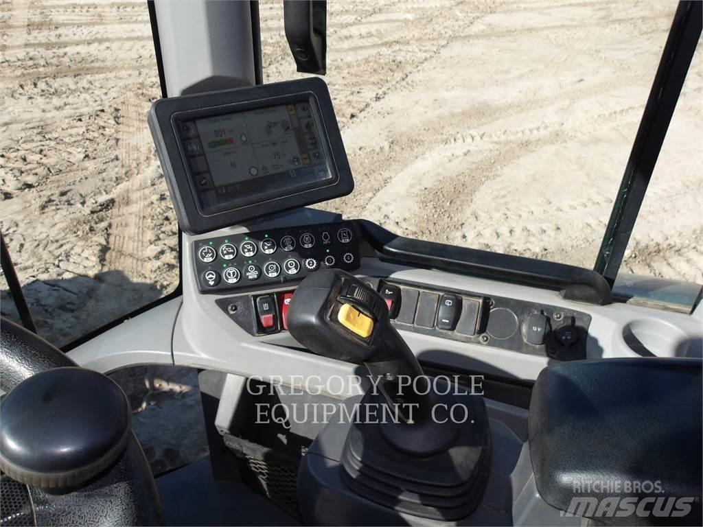 CAT 930M  휠로우더
