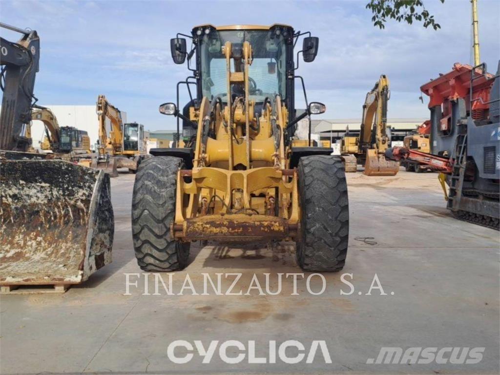 CAT 930M  휠로우더