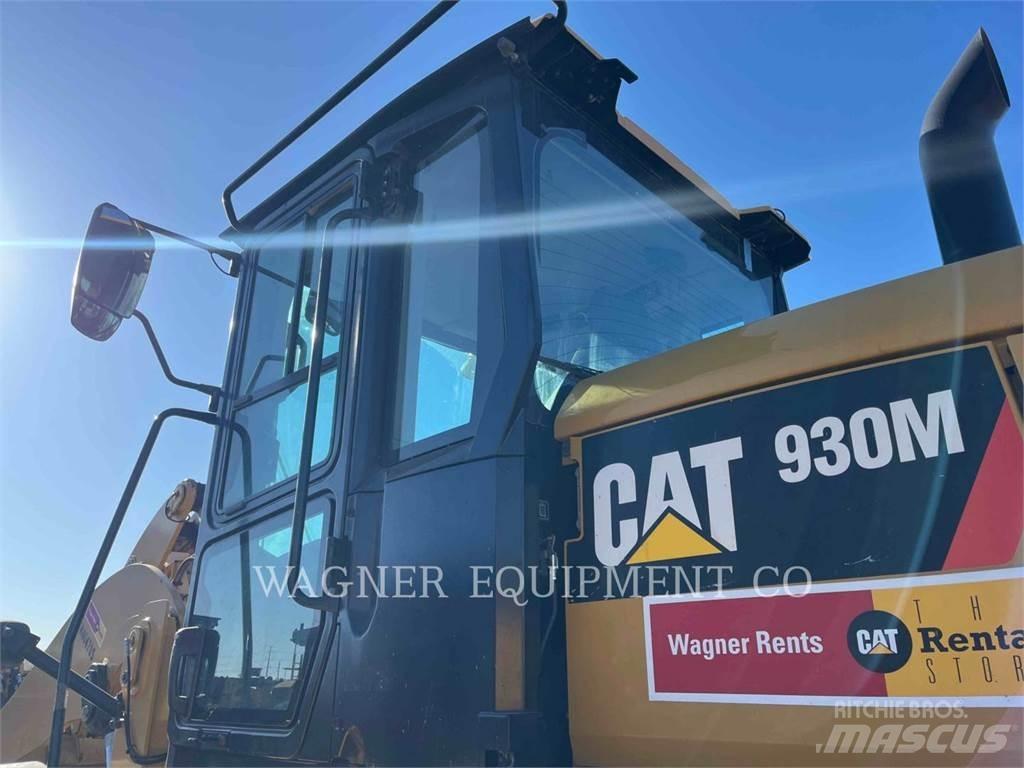 CAT 930M  휠로우더